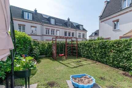Haus zum Mieten in Berlin 2.224,30 € 153.4 m²