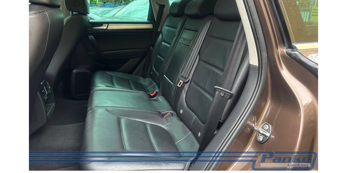 VW Touareg V6 TDI BMT*ALLRad*Standhzg*Pano*Leder* 222.965 km 13.890 &euro; Berlin 13187