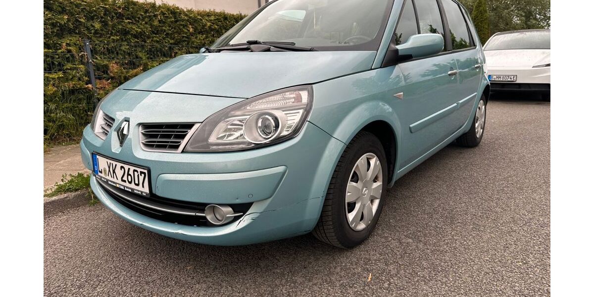 Renault Scenic 90.000 km 4.100 &euro; Berlin 14089