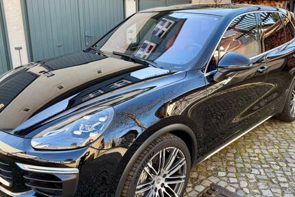 Porsche Cayenne 92.624 km 49.500 &euro; Berlin 10719