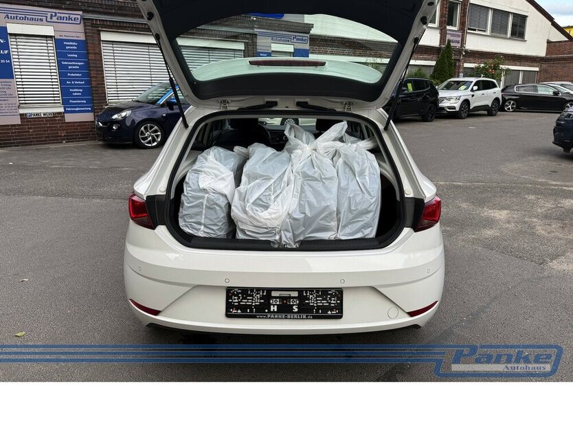 Seat Leon FR Alcantara Navi Sitzheizung SR/WR 85.720 km 11.990 € Berlin 13187
