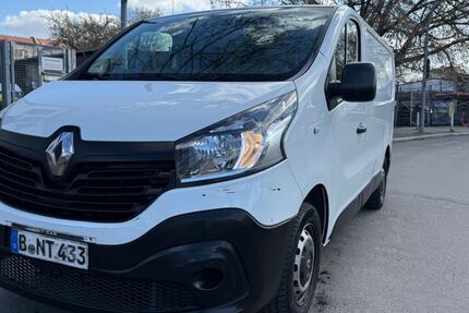 Renault Trafic 211.000 km 5.700 &euro; Berlin 13409