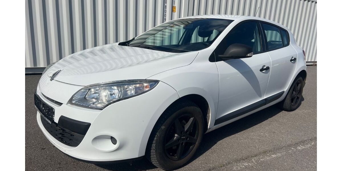 Renault Megane 147.000 km 3.299 &euro; Berlin 12057