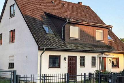 Haus Berlin Mahlsdorf - 6 Zimmer, 120 m&sup2;, 2.150&euro; | Angebot:25705049