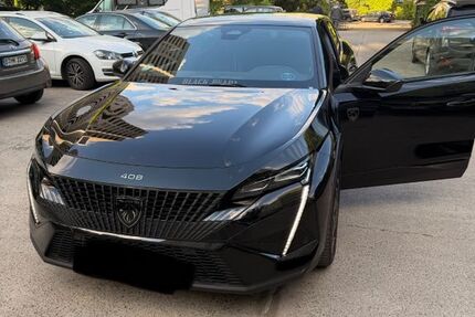 Peugeot 408 29.700 km 32.600 &euro; Berlin 13587