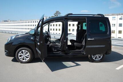 Renault Kangoo 84.300 km 8.999 &euro; Berlin 13435