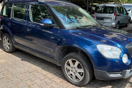 Skoda Yeti 248.000 km 2.399 &euro; Berlin 12045