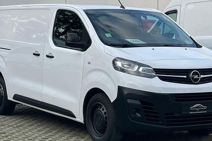 Opel Vivaro 137.000 km 13.750 € Berlin 13088