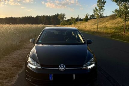 VW Golf 211.335 km 9.900 &euro; Ludwigsfelde 14974