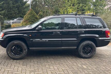 Jeep Grand Cherokee 315.000 km 5.885 € Trebbin 14959