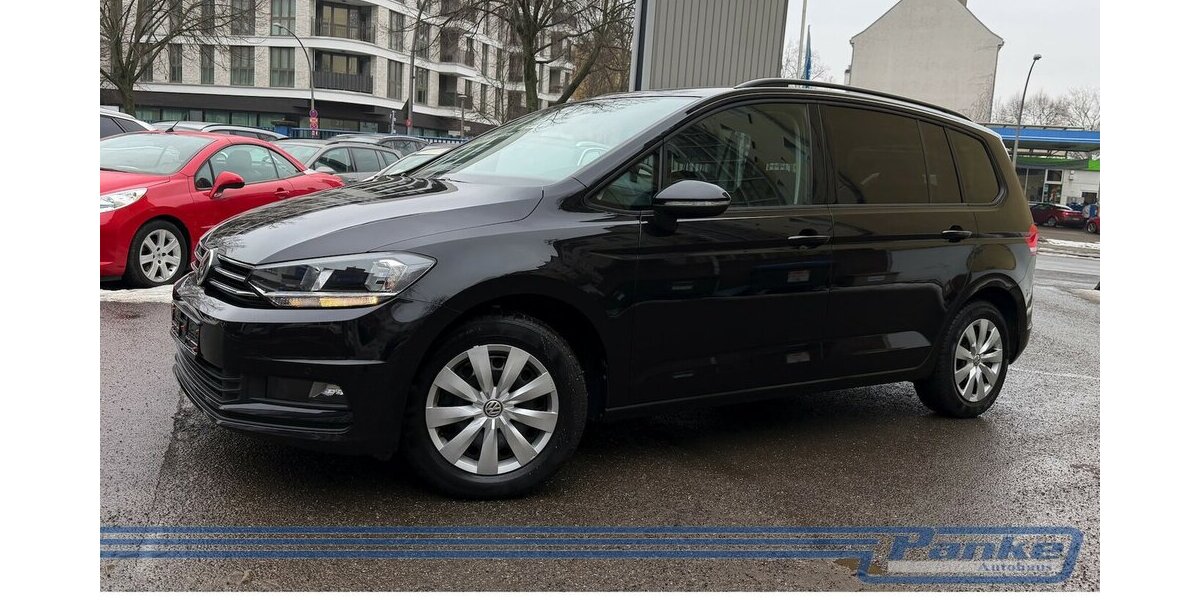VW Touran Comfortl.DSG BT110 TSI*7Sitz*NAV*ACC*PDC* 40.678 km 22.990 &euro; Berlin 13187