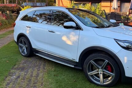 Kia Sorento 127.450 km 15.900 &euro; Beelitz 14547