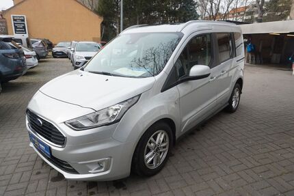 Ford Tourneo Connect 90.000 km 17.990 &euro; Berlin 13407