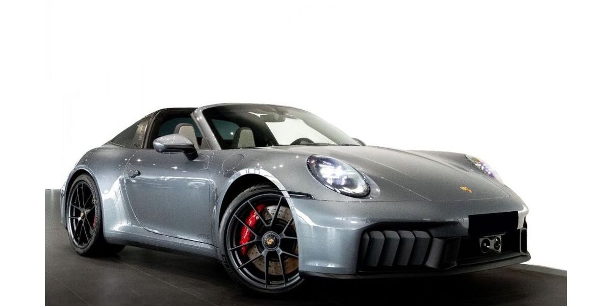 Porsche 992 3.200 km 217.490 € Berlin 14052
