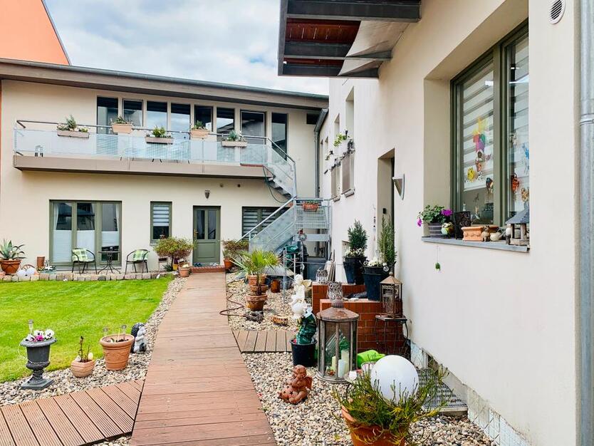 EIGENTUMS WOHNUNG 60m2 in 14482 BABELSBERG ERB.- 100m2 zimmer