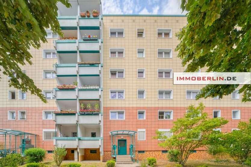 Wohnung zum Kaufen in Neu-Hohenschönhausen 220.000 € 60 m²