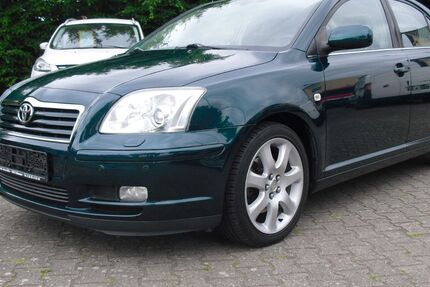 Toyota Avensis 131.477 km 3.950 &euro; Falkensee 14612