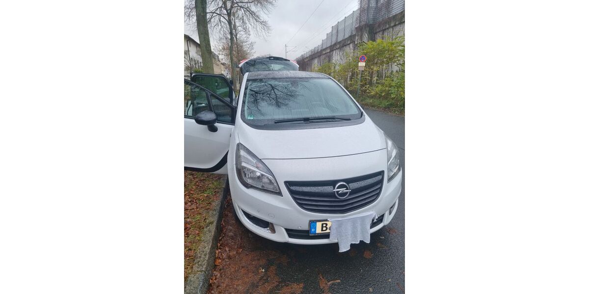 Opel Meriva 129.000 km 8.390 &euro; Berlin 12209