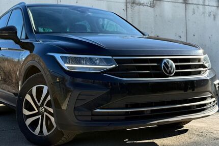 VW Tiguan 82.277 km 19.499 &euro; Potsdam 14482