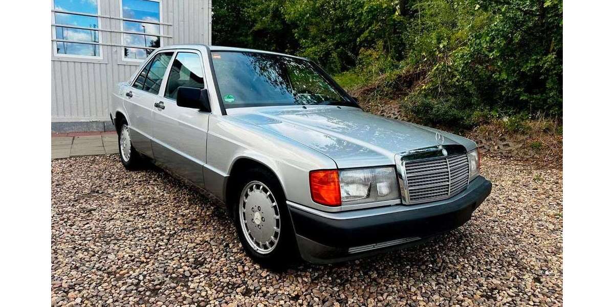 Mercedes-Benz 190 123.000 km 6.950 € Berlin 10829