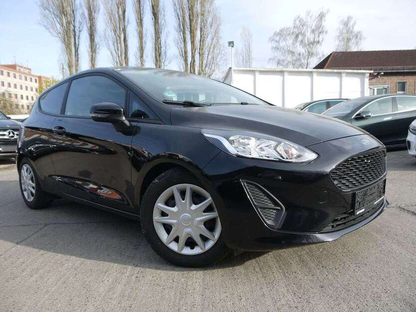 Ford Fiesta 21.600 km 11.999 € Berlin 12439