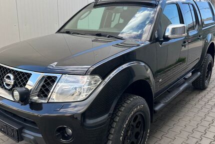 Nissan Navara 159.000 km 18.999 € berlin 10787