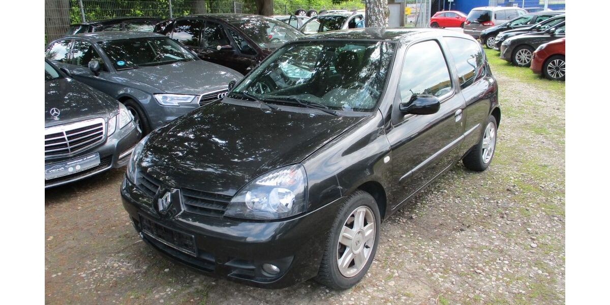 Renault Clio 141.000 km 1.290 &euro; Mahlow 15831