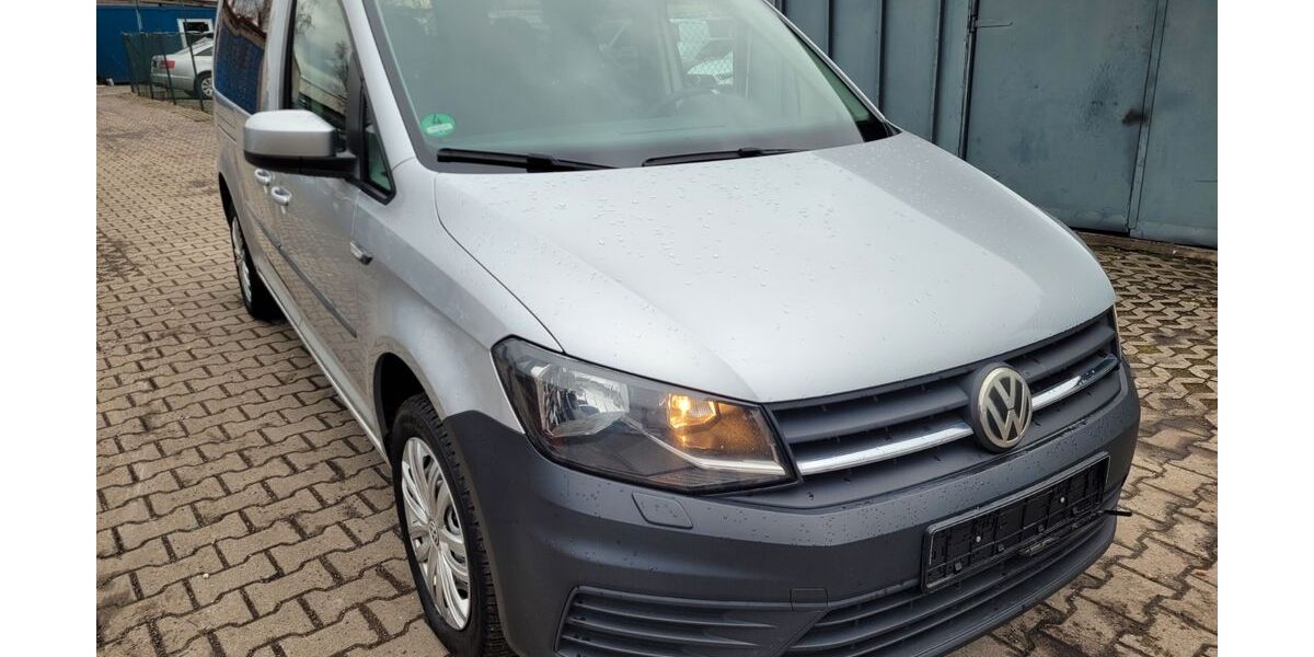 VW Caddy 418.458 km 8.950 &euro; Berlin 12277