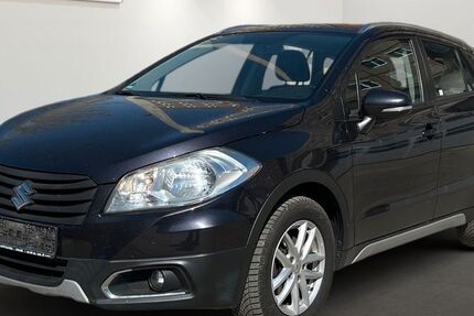 Suzuki SX4 156.333 km 5.999 &euro; Berlin 12681
