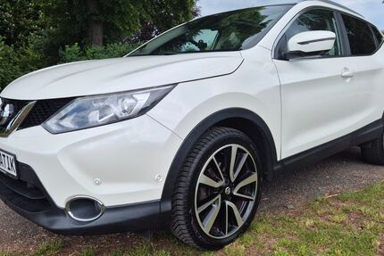 Nissan Qashqai 91.000 km 11.999 &euro; Berlin 13125