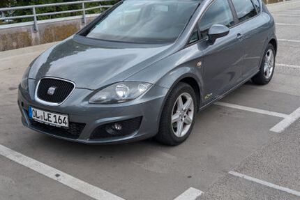 Seat Leon 78.000 km 5.900 &euro; Berlin 12051