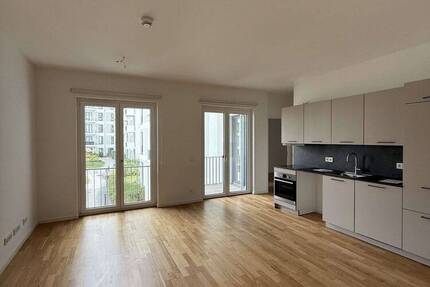 2 Zimmer mit Balkon und Badewanne- HAVELUFER Quartier
