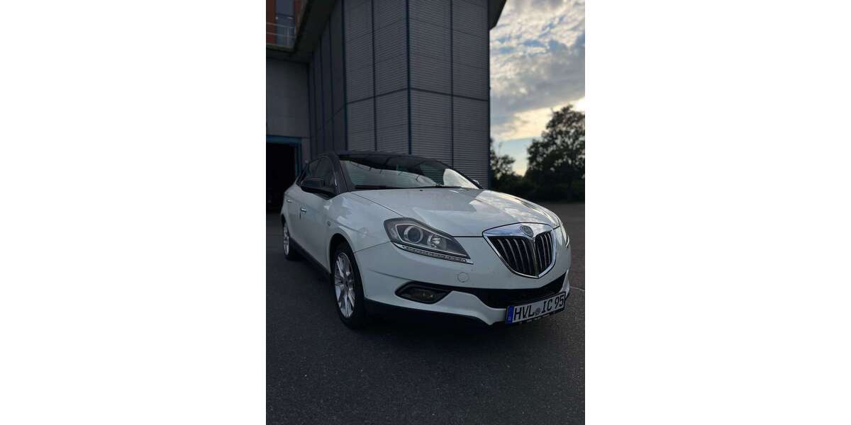Lancia Delta 228.000 km 4.199 &euro; Potsdam 14621