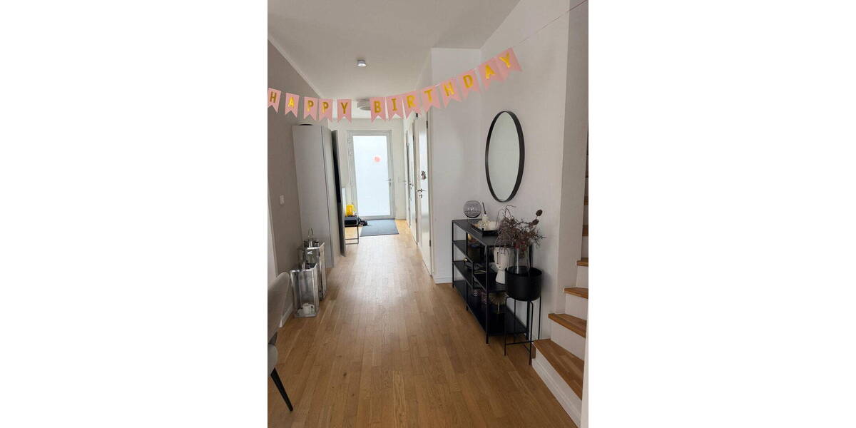 Doppelhaushälfte Stahnsdorf - 5 Zimmer, 165 m&sup2;, 4.000&euro; | Angebot:26141189