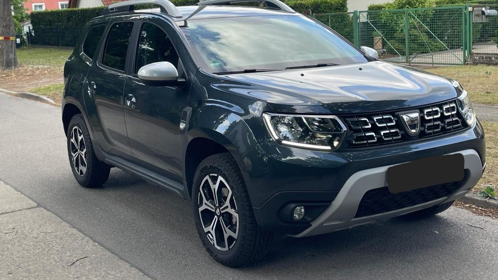 Dacia Duster 13.400 km 17.700 &euro; Berlin-Friedrichshagen 12587