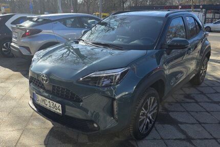 Toyota Yaris Cross 1.252 km 31.960 &euro; Berlin 13403