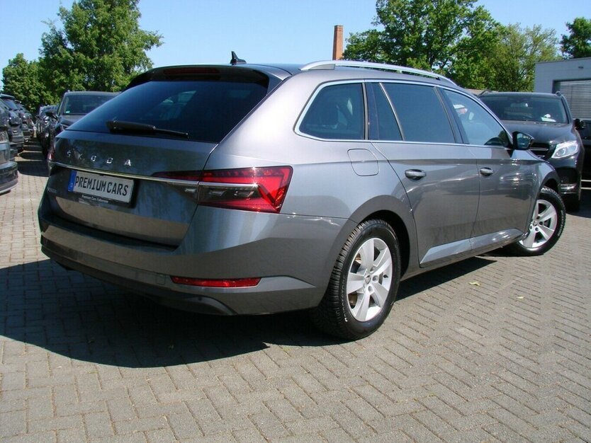 Skoda Superb 2.0TDI Style Pano ACC Columbus Standheizung 26.128 km 34.980 € Falkensee 14612