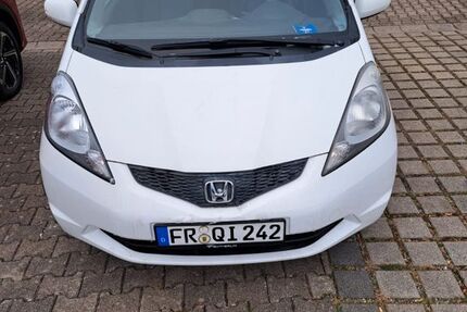 Honda Jazz 98.674 km 3.900 € Berlin 10437