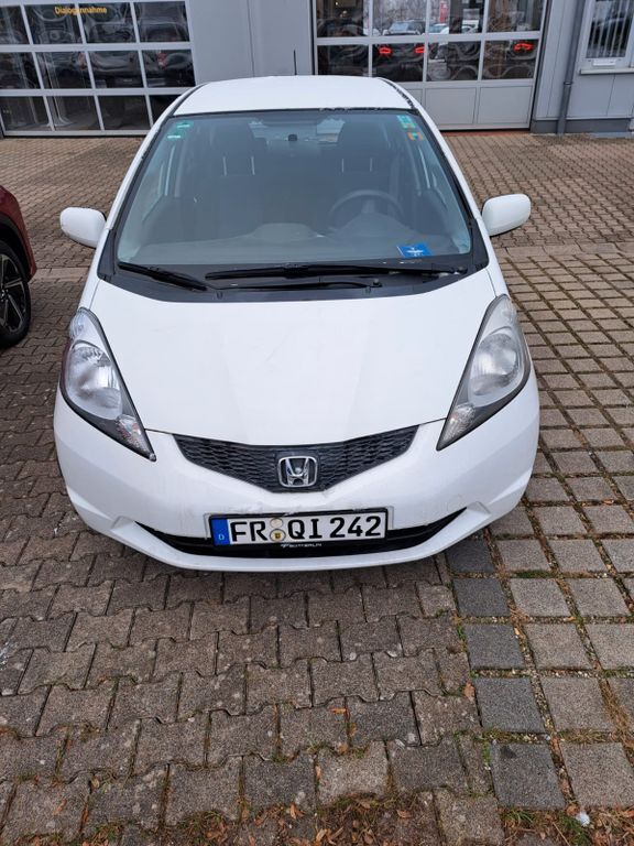 Honda Jazz 98.674 km 3.900 € Berlin 10437