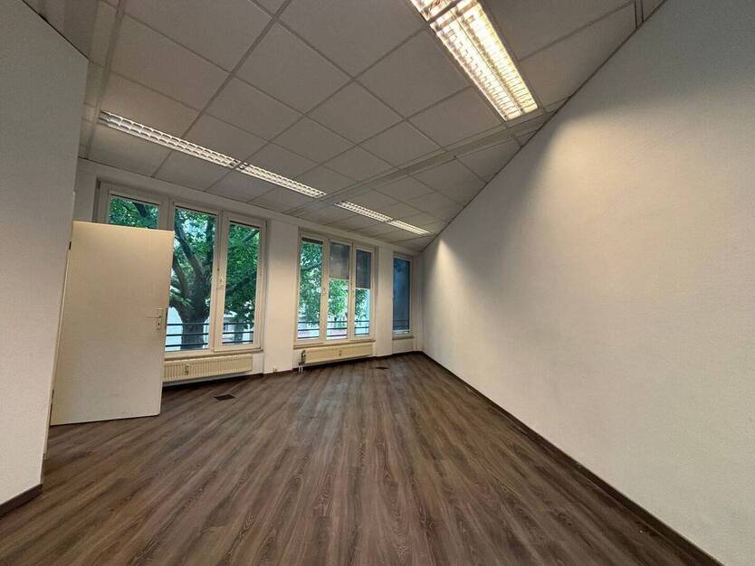 Büro-Praxisfläche in Berlin 2 zimmer