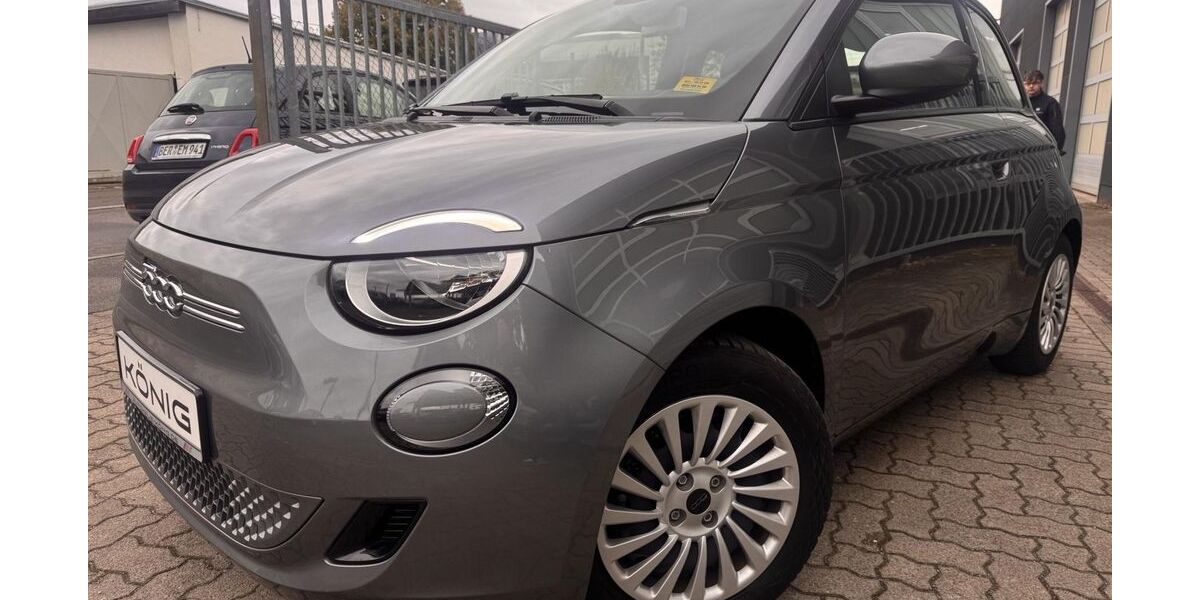 Fiat 500e 15.207 km 17.888 &euro; Berlin 13127