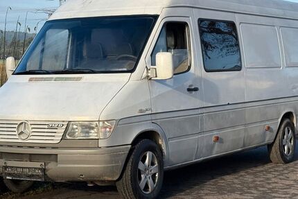 Mercedes-Benz Sprinter 186.776 km 5.950 &euro; Berlin 13629