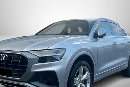 Audi Q8 92.000 km 47.000 &euro; Potsdam 14480