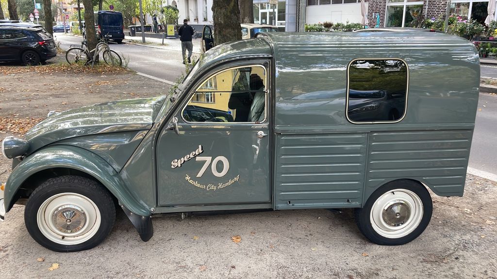 Citroen 2 CV 22.000 km 11.000 &euro; Berlin 10439