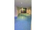 Provisionfrei ! Stunning 2-Bedroom Flat with Lake View & Pool