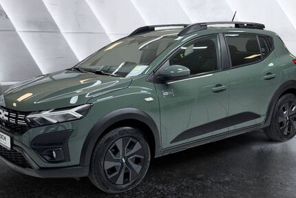 Dacia Sandero 13.945 km 15.900 &euro; Berlin 12681