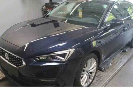Seat Leon 42.440 km 20.888 &euro; Berlin 12105