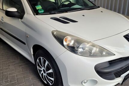 Peugeot 206 102.600 km 2.550 &euro; Berlin 12277