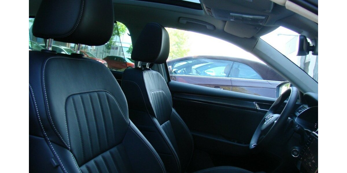 Skoda Superb 2.0TDI Style Pano ACC Columbus Standheizung 26.128 km 34.980 &euro; Falkensee 14612