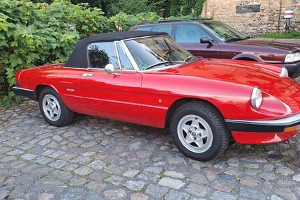 Alfa Romeo Spider 145.000 km 13.200 € Berlin 12207